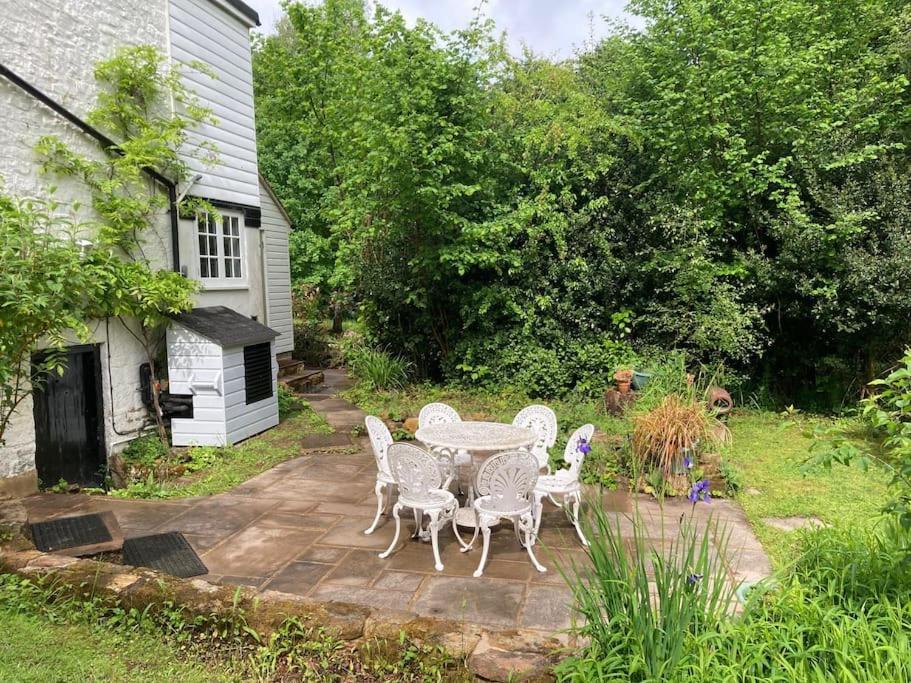 Ashdown Forest Character Cottage, 18Th Century Crowborough Ngoại thất bức ảnh